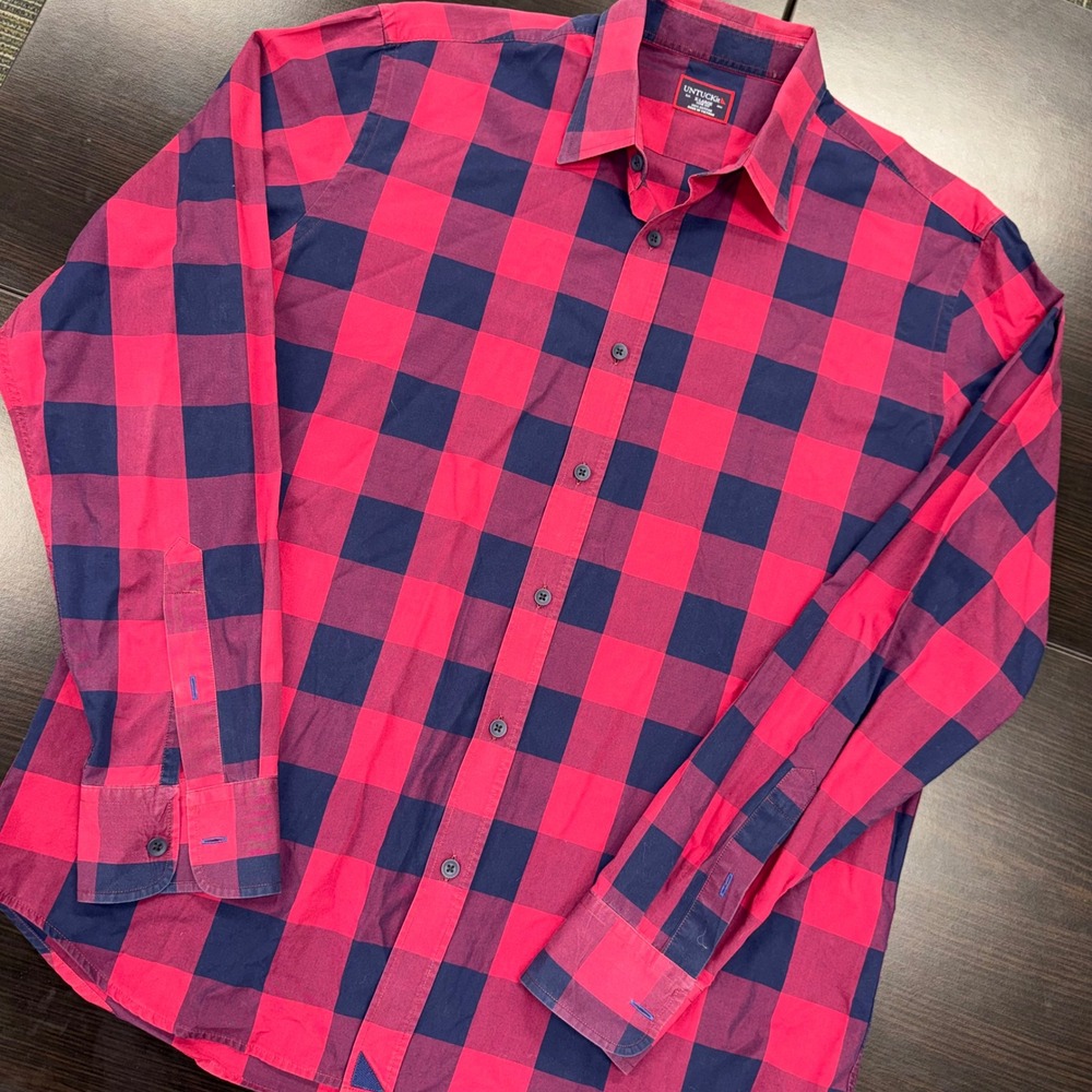 UNTUCKit Button Down Shirt Mens XL Red Navy Buffalo Check Slim Fit Excellent